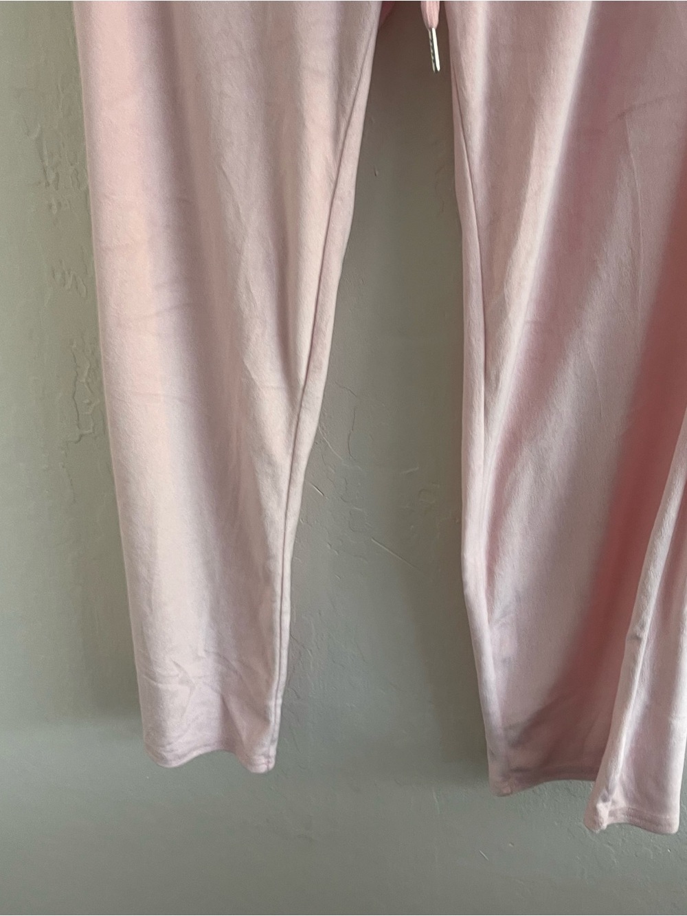 Juicy Couture Baby Pink Juicy Rhinestone Back Velour Pull On Pants Womens Large - Picture 4 of 8